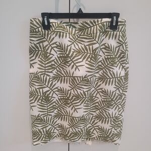 Ann Taylor Leaf Print Green and White Skirt 6